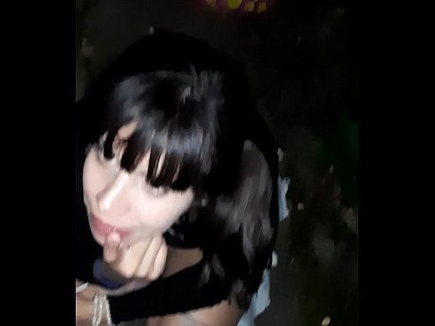 ❤️ Փողոցում ուռած առնանդամ՝ կոնֆետի դիմաց ❤ Պոռնիկներ մեզ մոտ
